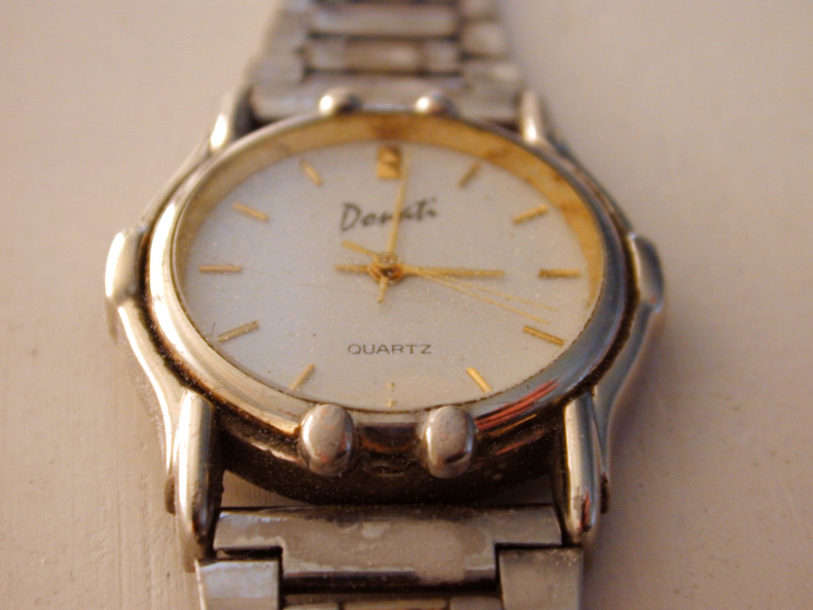 quartz watch wristwatch donati metal copper gold silver