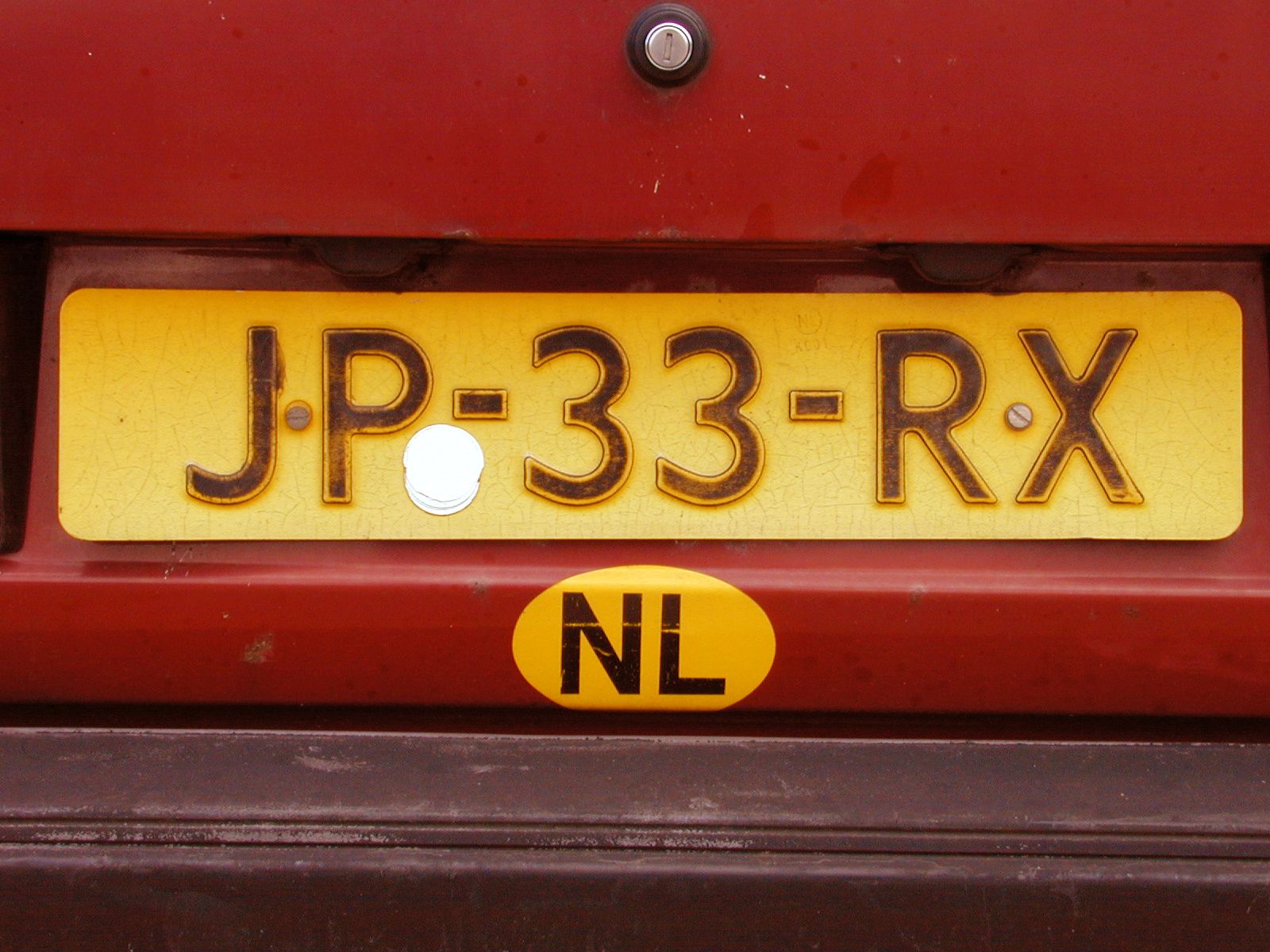 license plate yellow dutch nederlands