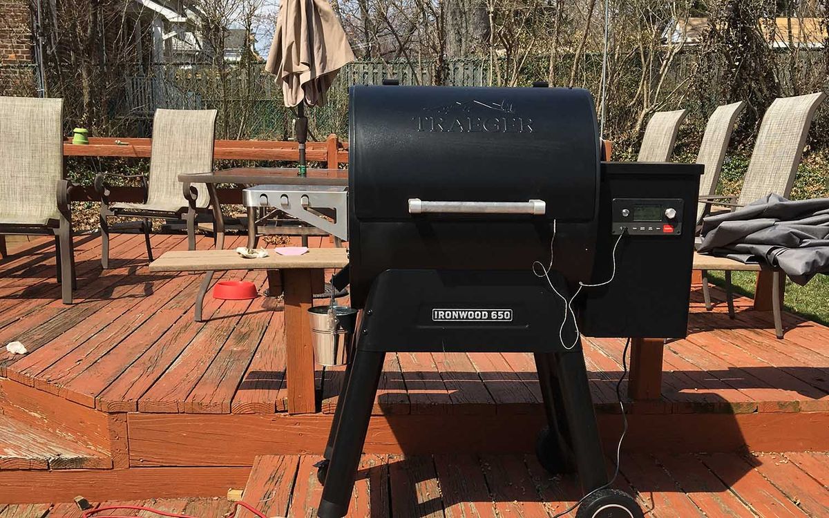 Traeger\u0026#39;s Ironwood 650 Smart Grill Will Turn You Into a Pitmaster | Tom ...